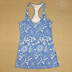 Lululemon tank top
